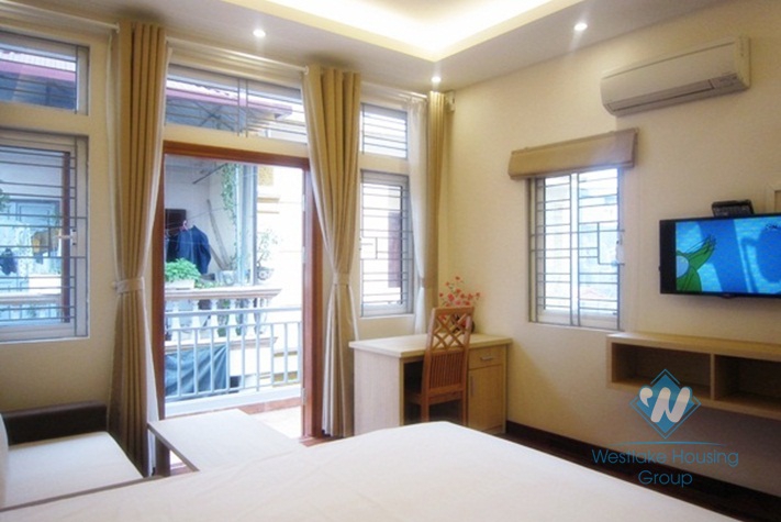 Nice apartment for rent in Hai Ba Trung district, Ha Noi